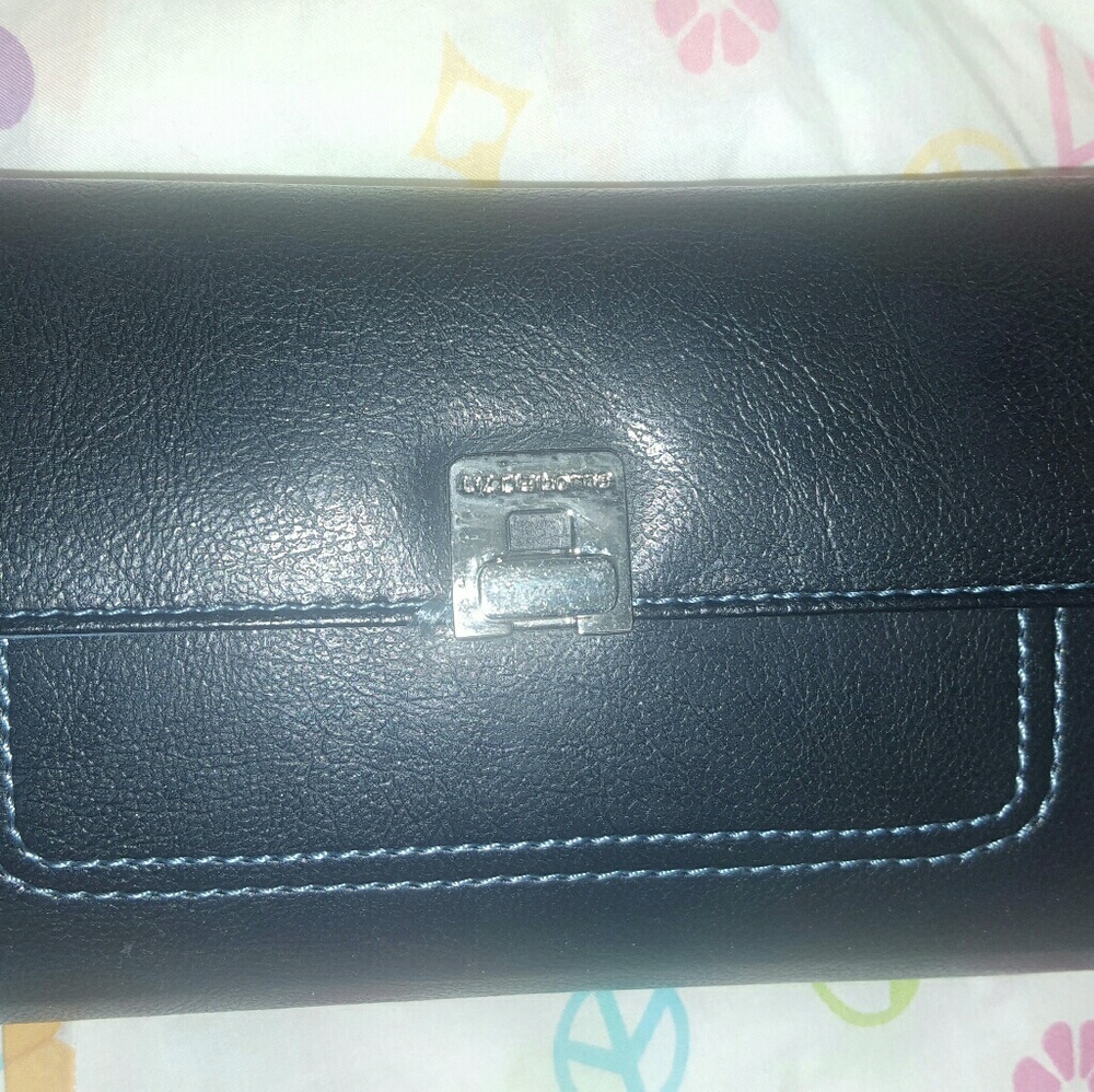 NWT blue Liz Claiborne wallet